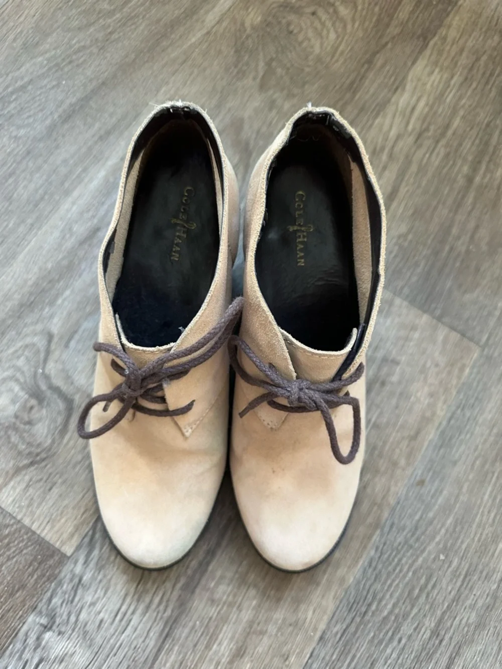 Cole Haan‎ Beige Suede Chukka Wedge Bootie Size 8.5